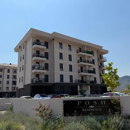 Posh With Free Private Parking Lejlighed Podgorica